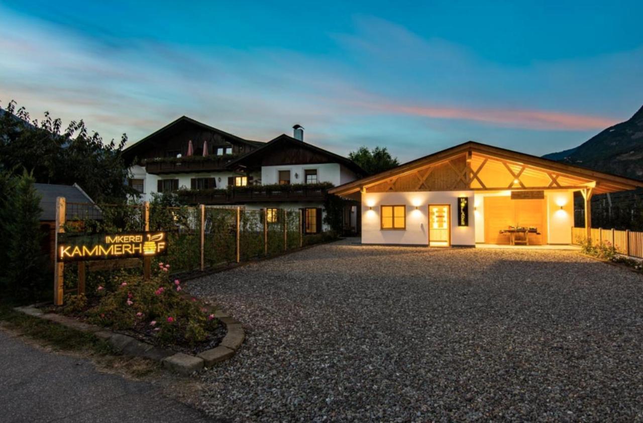Kammerhof Apartment Birne Lana Bagian luar foto