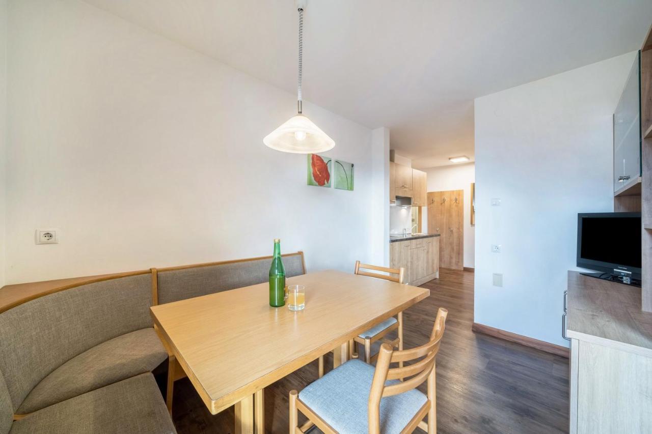 Kammerhof Apartment Birne Lana Bagian luar foto
