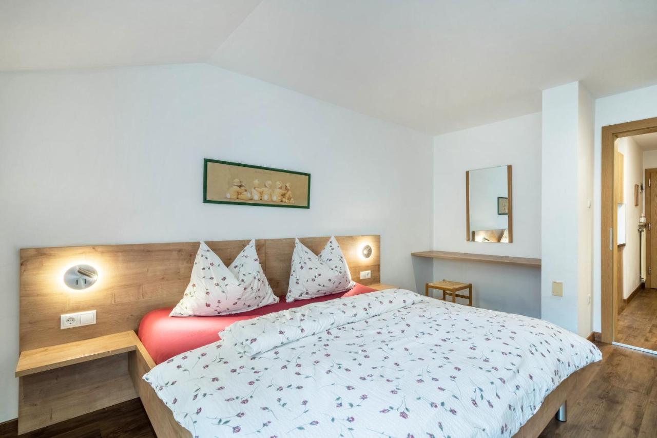 Kammerhof Apartment Birne Lana Bagian luar foto